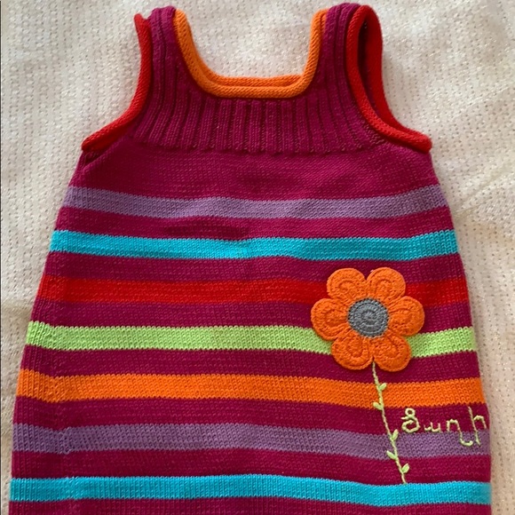 HANDMADE girls knit dress with matching hat - Picture 3 of 6